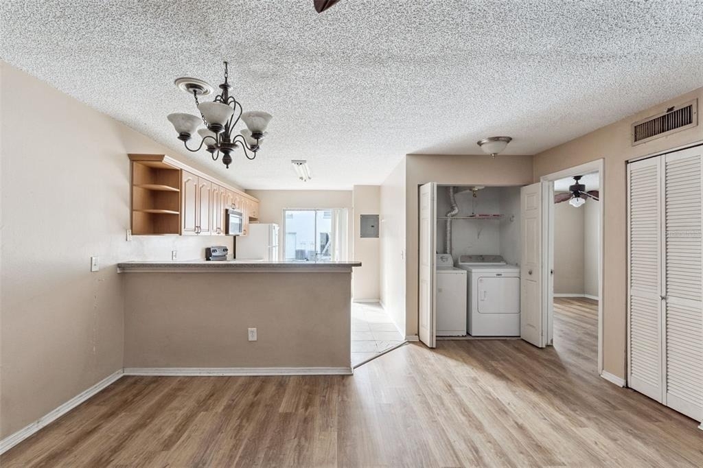 3651 N Goldenrod Road - Photo 7