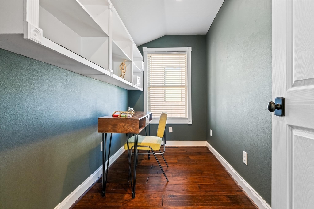 3902 Colquitt Street - Photo 4