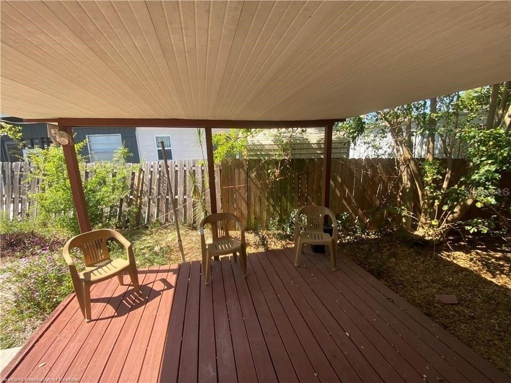 1526 Fort Meade Road - Photo 4