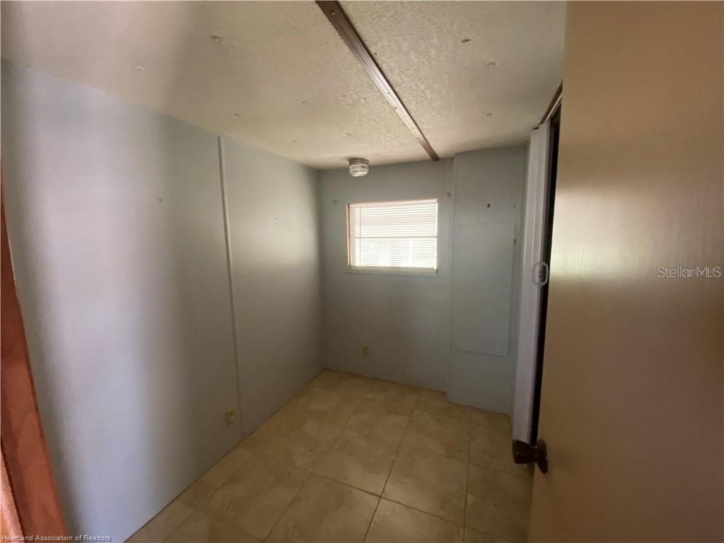 1526 Fort Meade Road - Photo 9