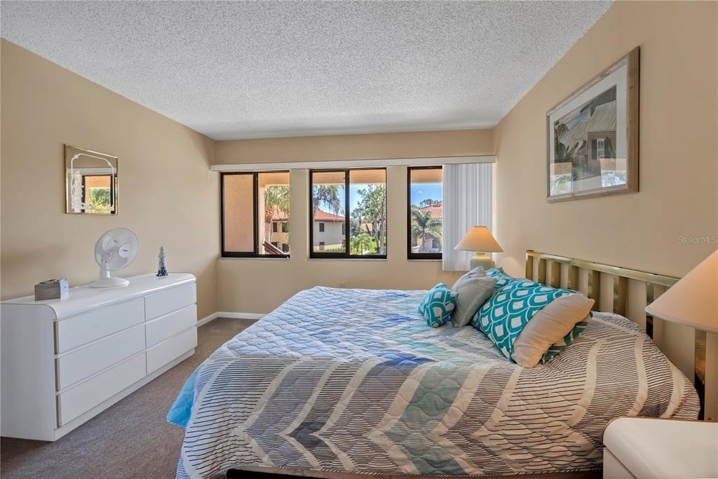 5205 Lake Village Drive - Photo 18