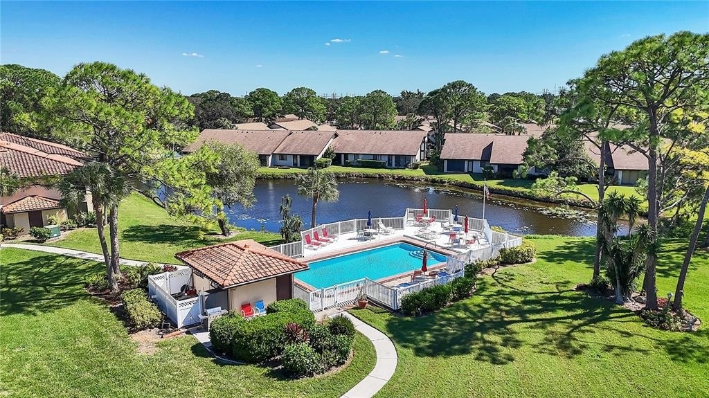 5205 Lake Village Drive - Photo 25