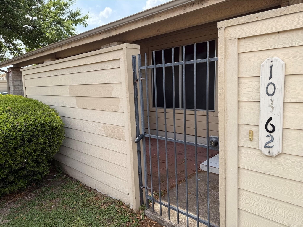 10362 Cook Road - Photo 4
