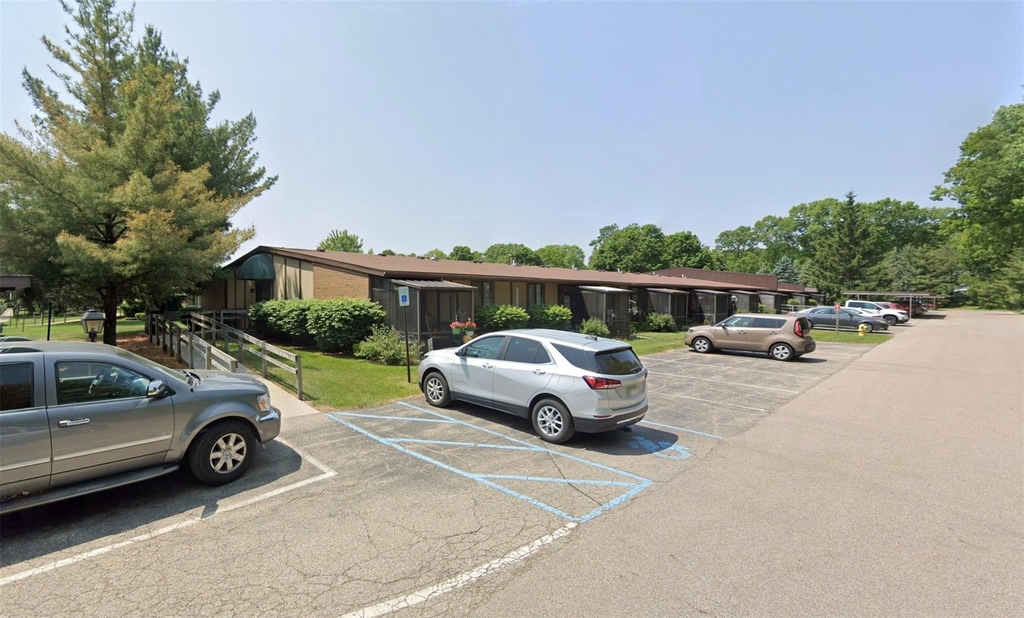 6600 Constitution Blvd - Photo 3