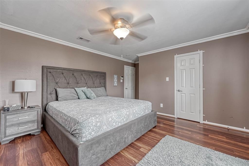 1204 Andrews Street - Photo 5