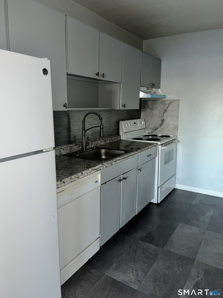 1730 State Street - Photo 1