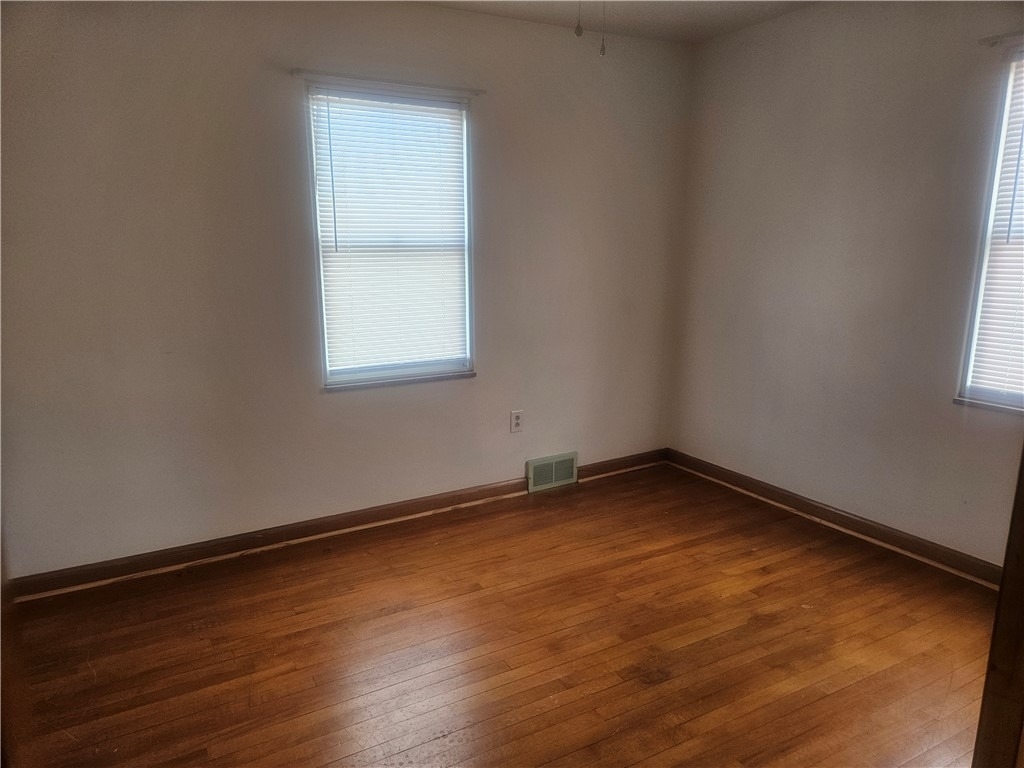 2448 Mill St - Photo 9