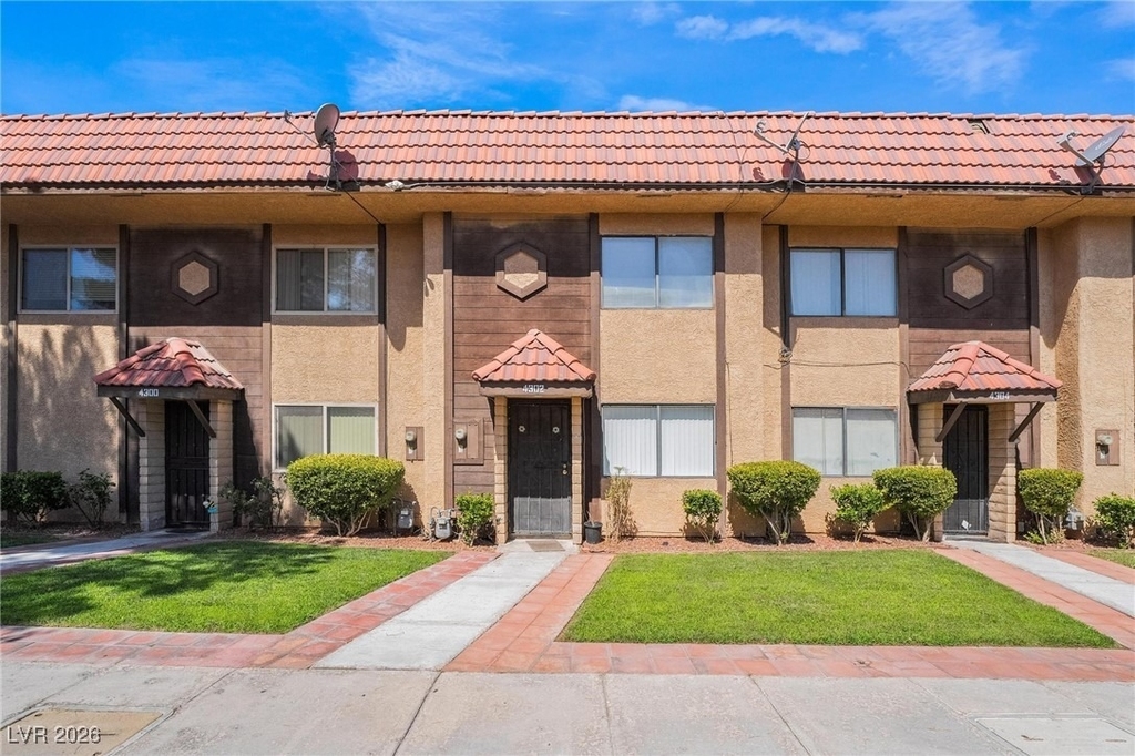 4302 Lynnann Drive - Photo 18