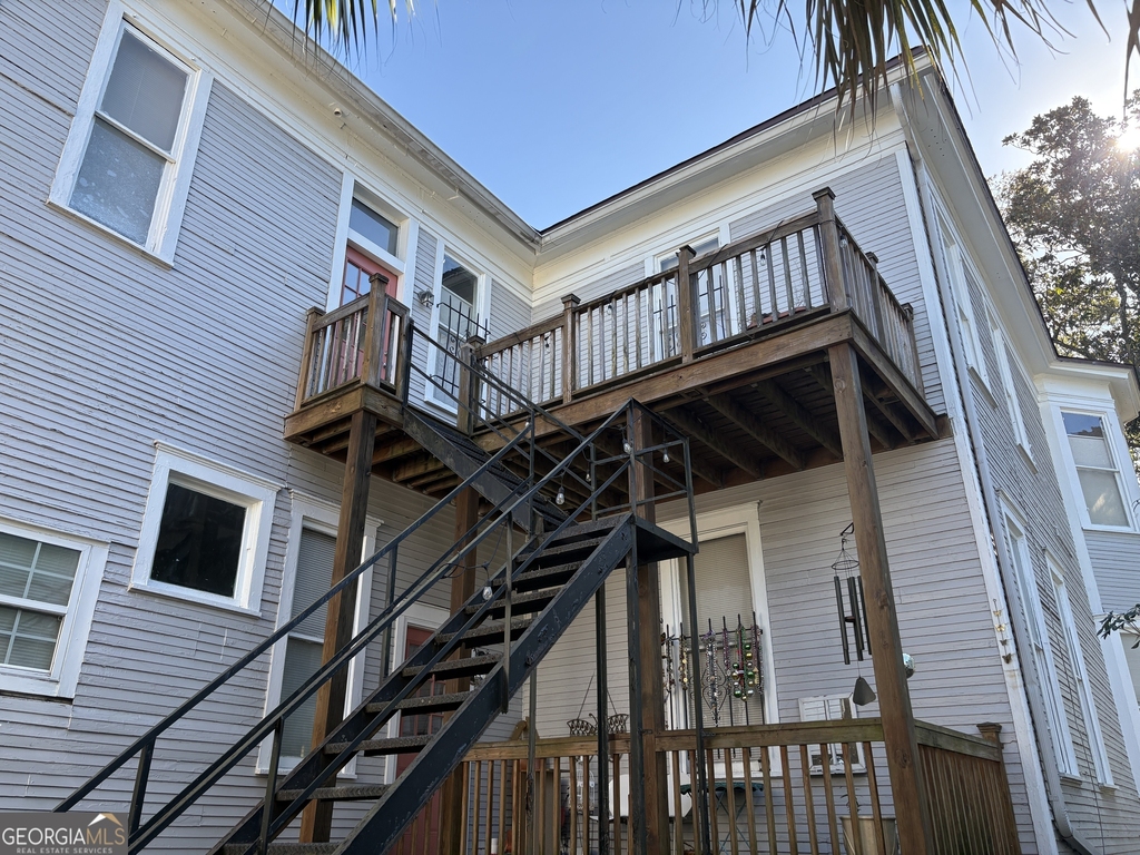 836 E Henry Street - Photo 29