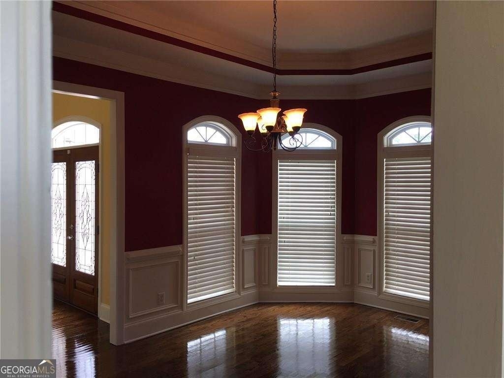 5575 Toccoa Drive - Photo 1
