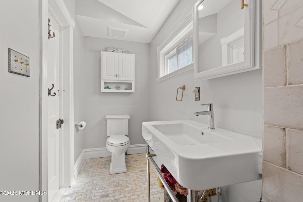 75 Webb Avenue - Photo 27