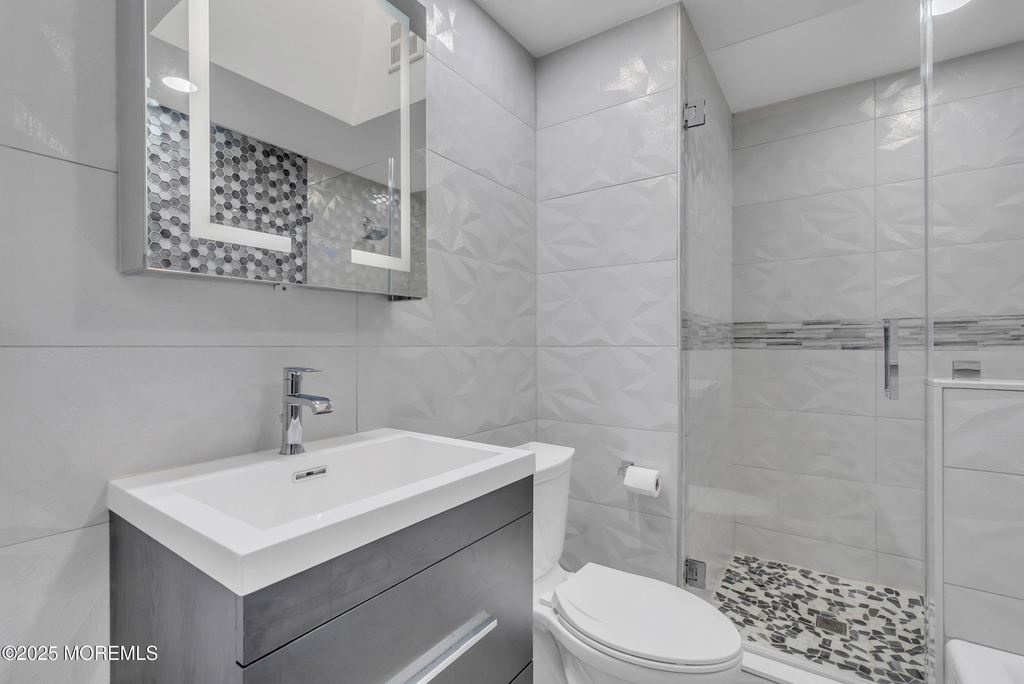 1001 Norwood Avenue - Photo 16