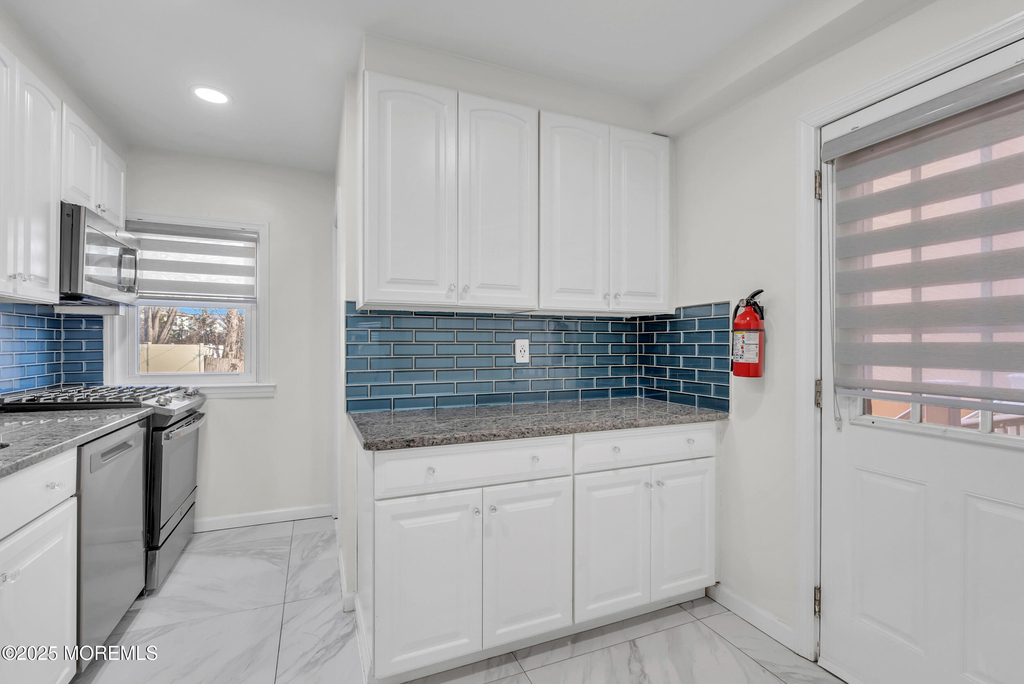 1001 Norwood Avenue - Photo 11