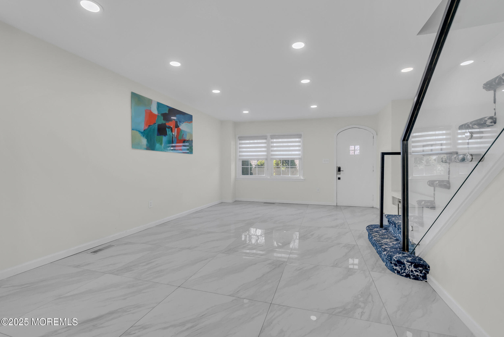 1001 Norwood Avenue - Photo 1