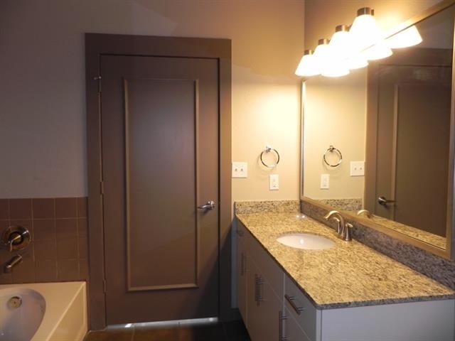 4320 Dickason Avenue - Photo 4