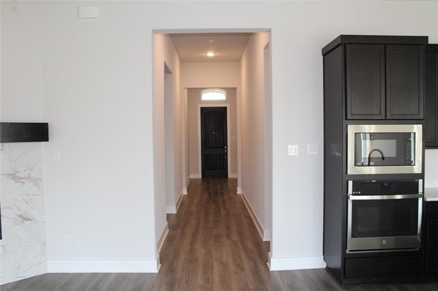 1821 Briar Rose Drive - Photo 2