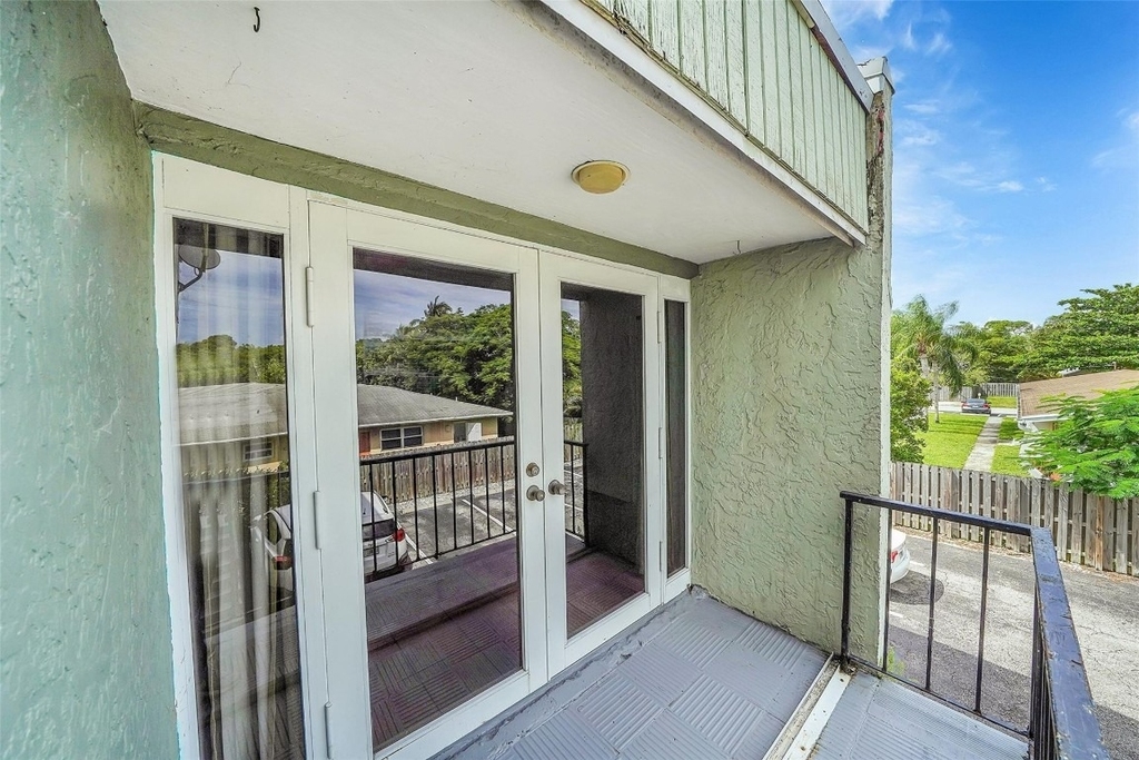 1005 Sw 15th Avenue - Photo 19