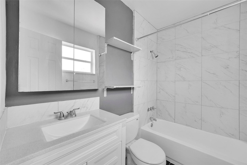 1005 Sw 15th Avenue - Photo 17