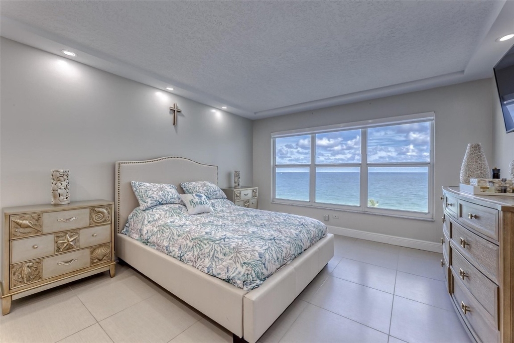 3900 Galt Ocean Drive - Photo 1