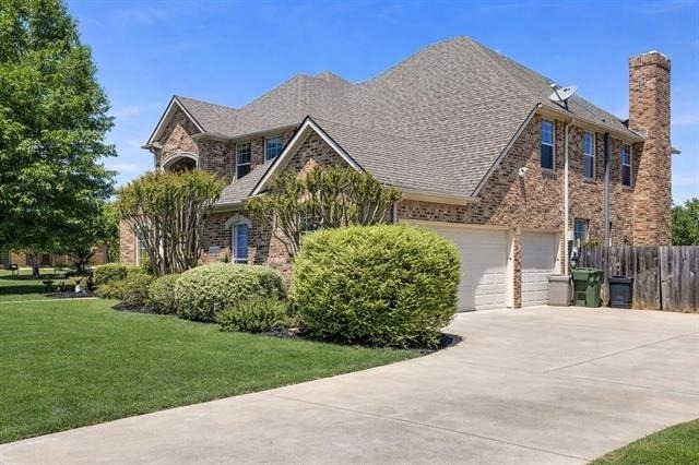1308 Normandy Drive - Photo 8