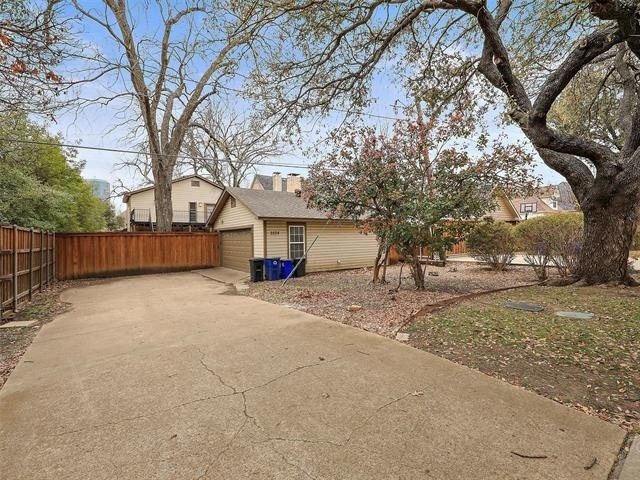 2824 Dyer Street - Photo 17