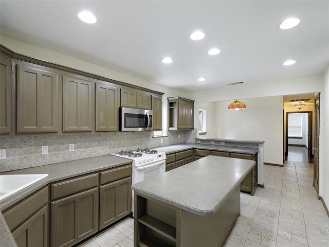 2824 Dyer Street - Photo 7