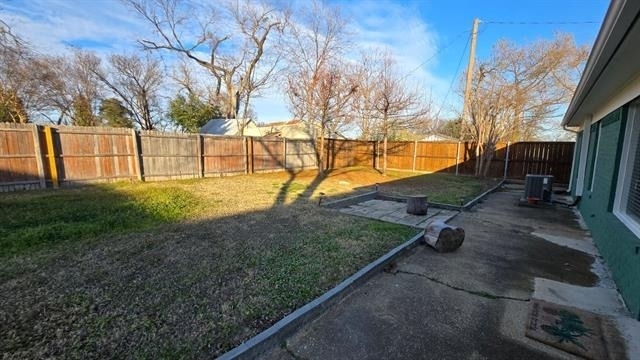 505 Storrs Street - Photo 16