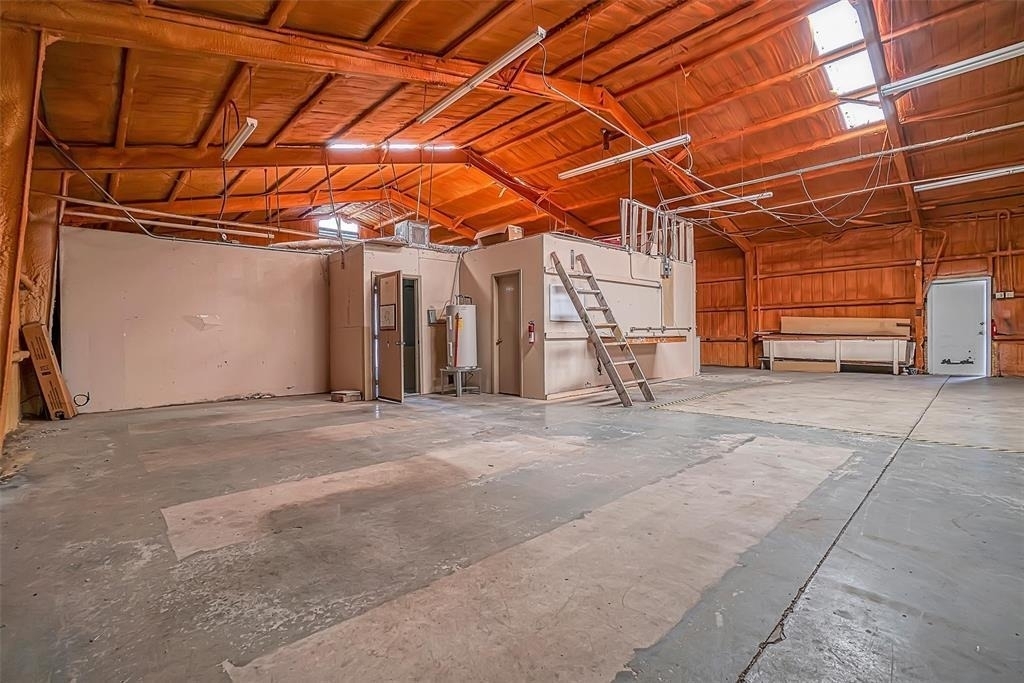 901 W Ring Drive - Photo 10