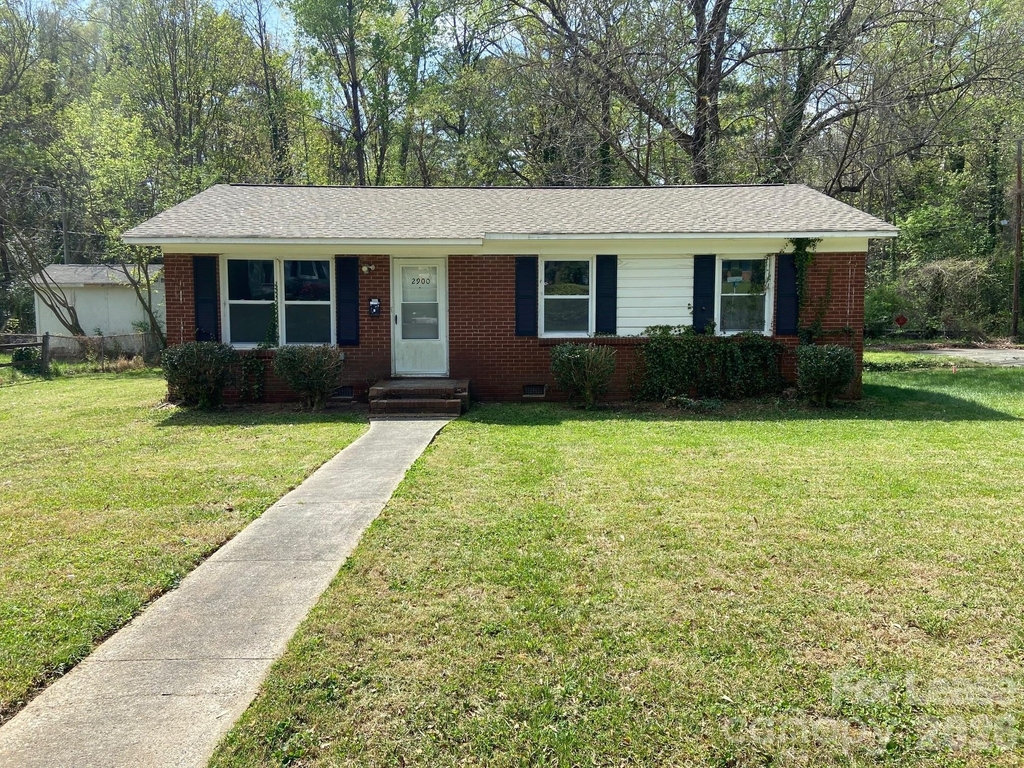 2900 Edsel Place - Photo 10