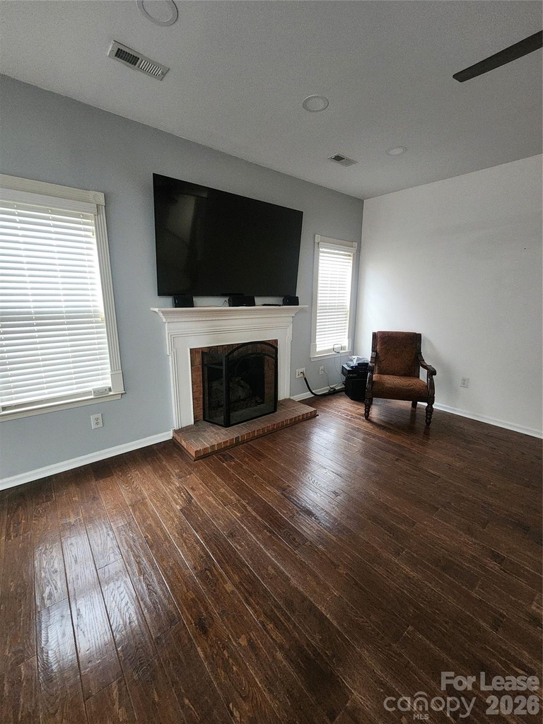 2375 Curecanti Court - Photo 3