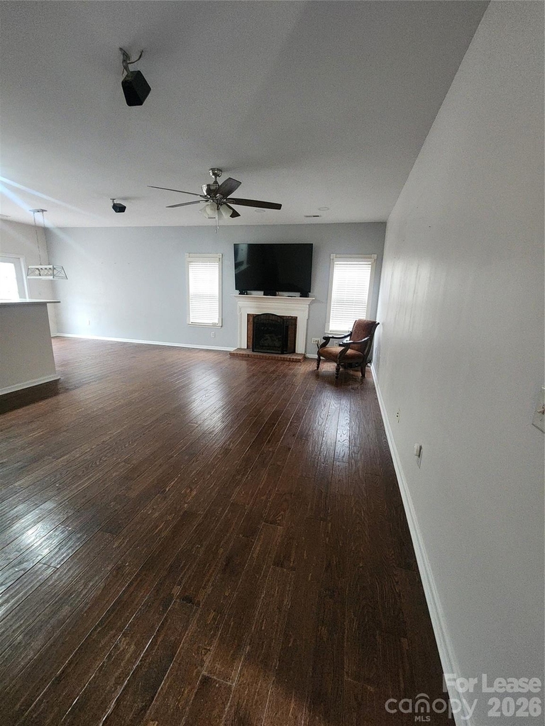2375 Curecanti Court - Photo 2