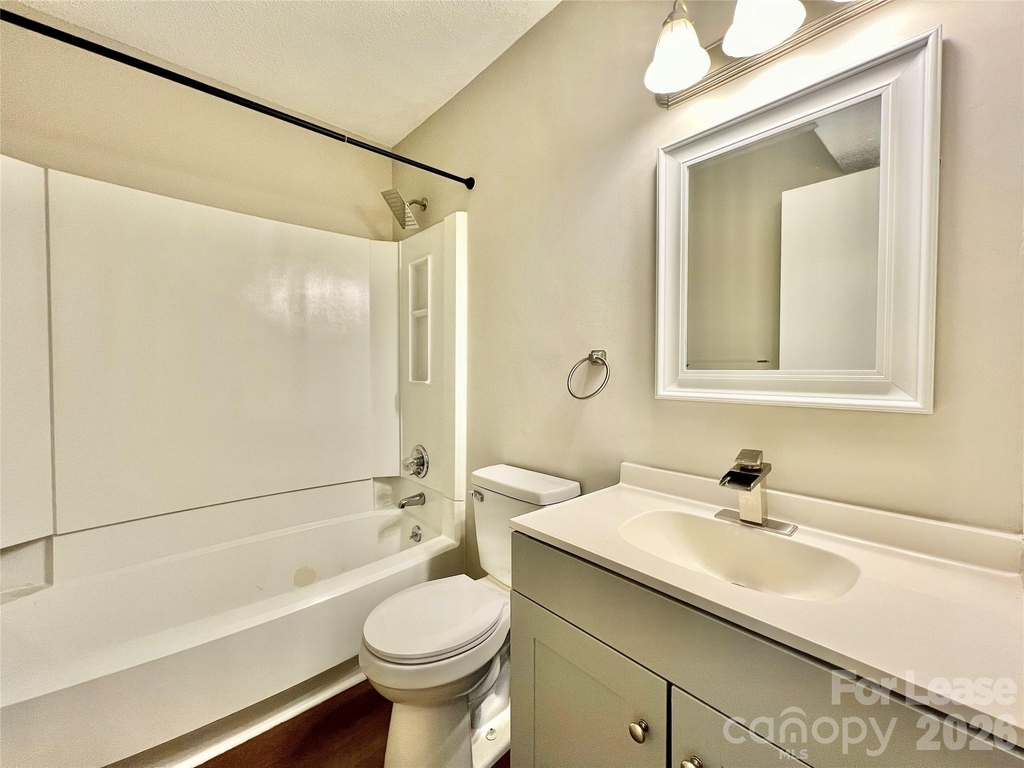 11084 Harrowfield Road - Photo 17