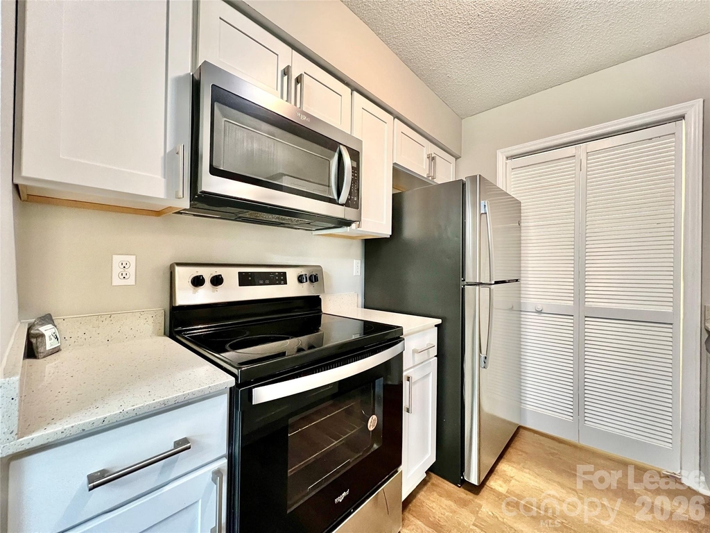 11084 Harrowfield Road - Photo 8