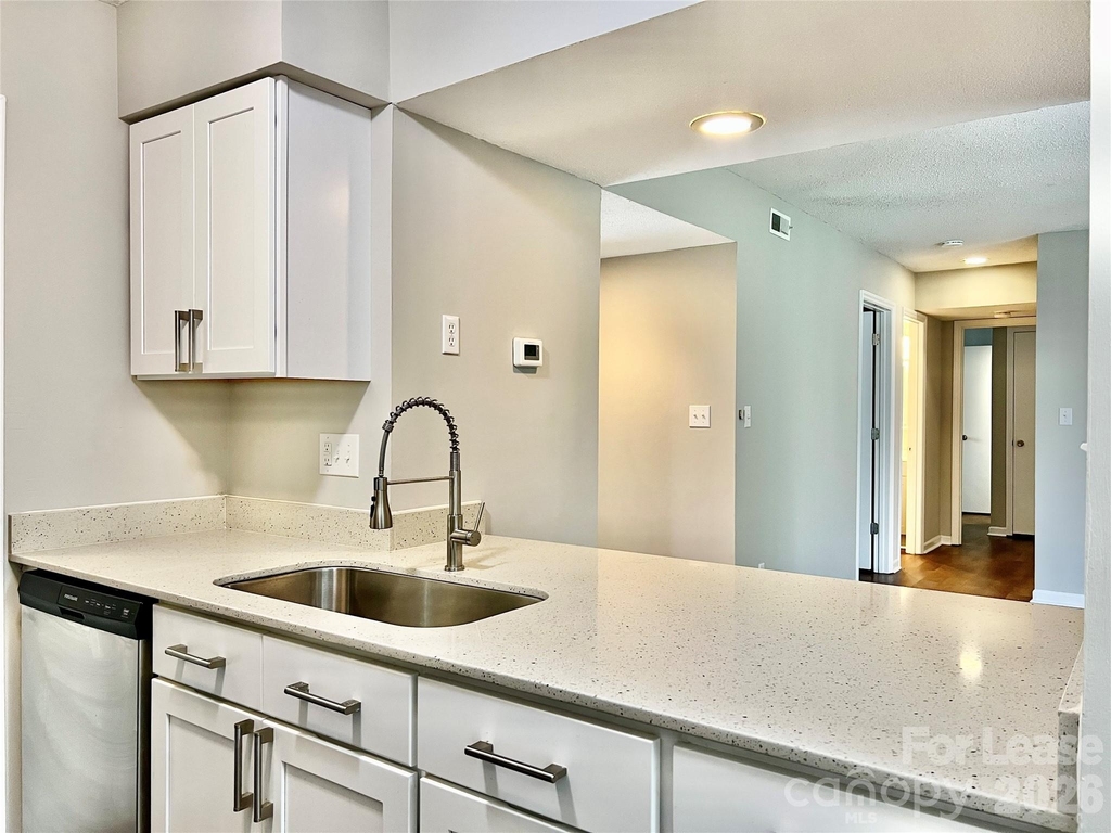 11084 Harrowfield Road - Photo 7