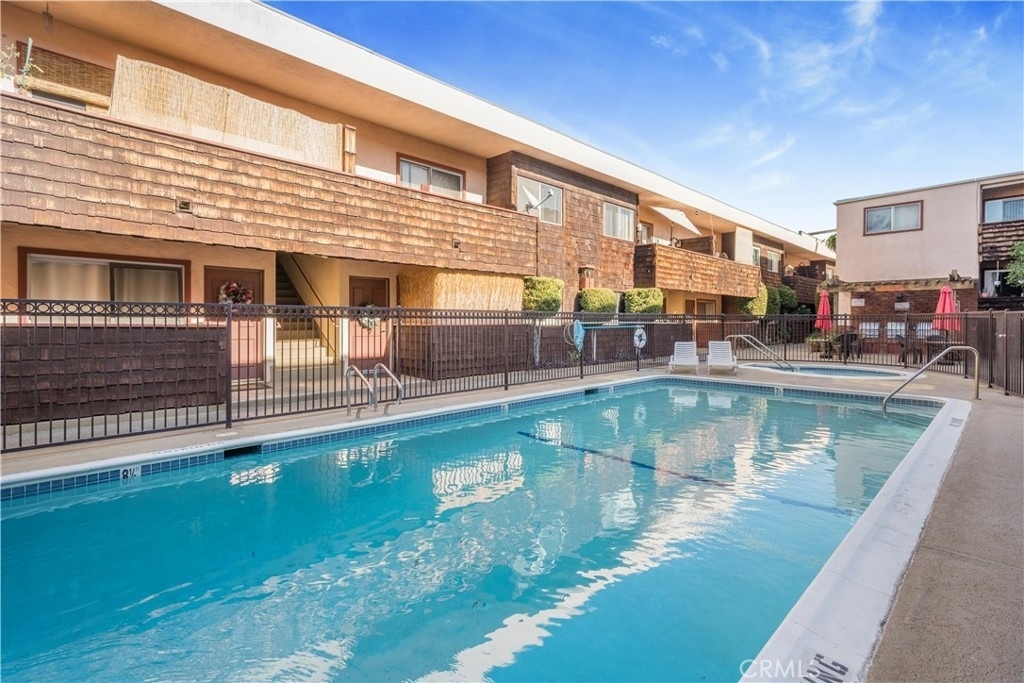 5403 Newcastle Avenue - Photo 22