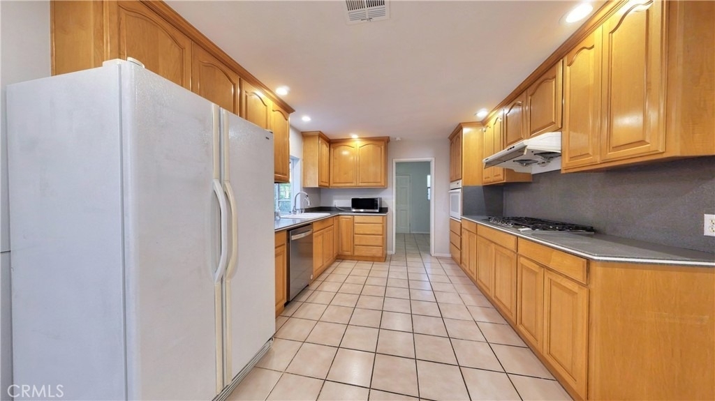 118 W Magna Vista - Photo 2