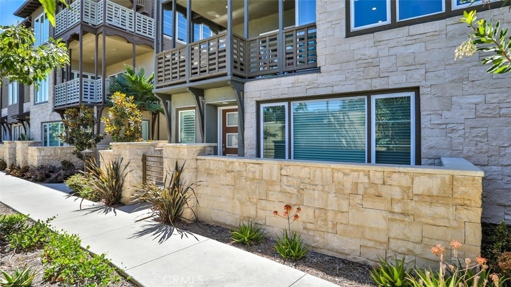 1207 Doheny Way - Photo 37