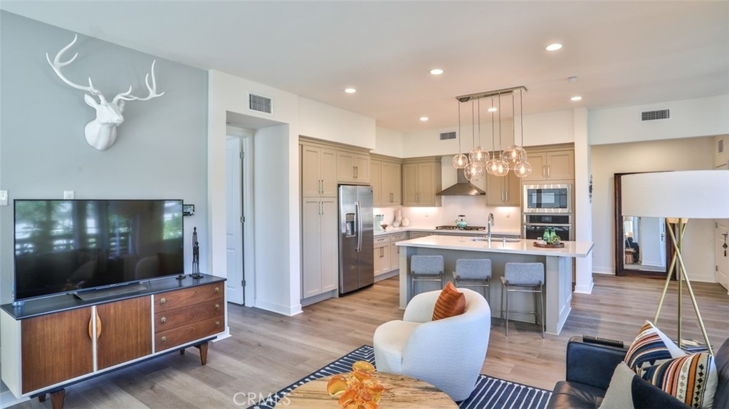 1207 Doheny Way - Photo 6