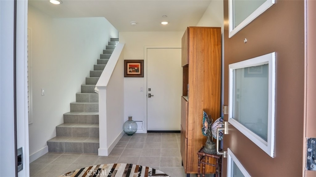 1207 Doheny Way - Photo 2