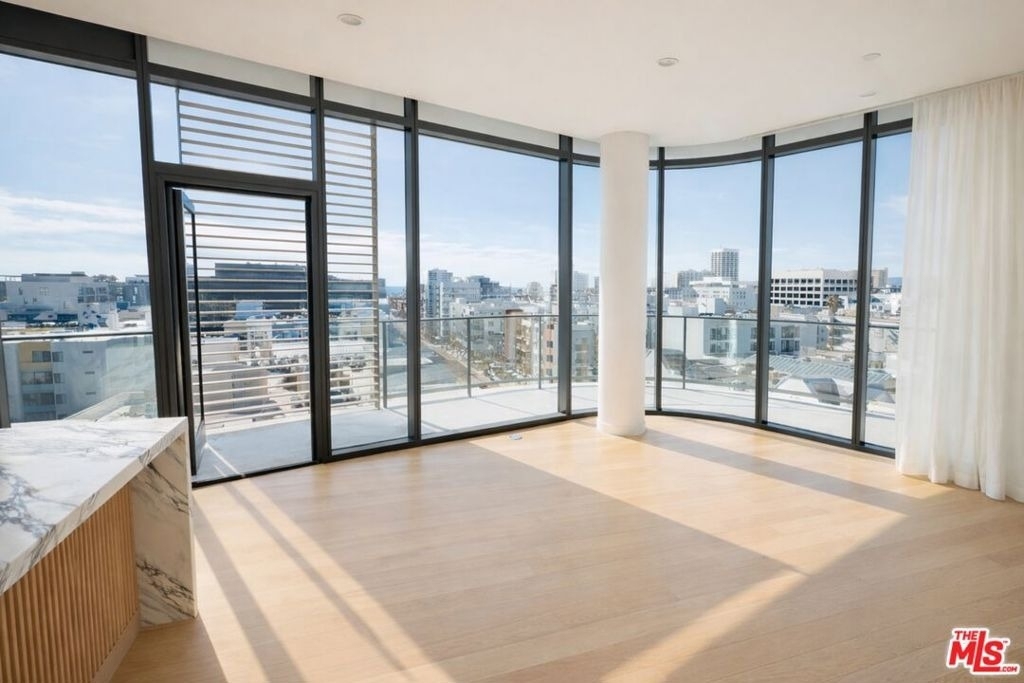 700 Broadway - Photo 5