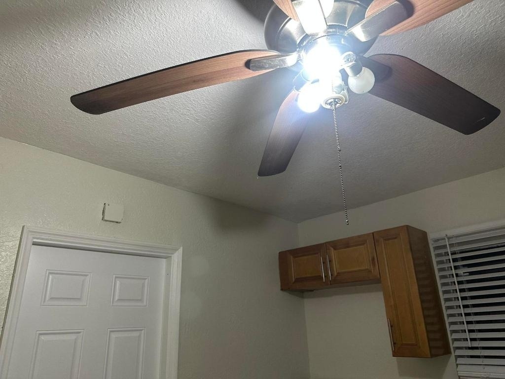 225 Nw 125th Street - Photo 2