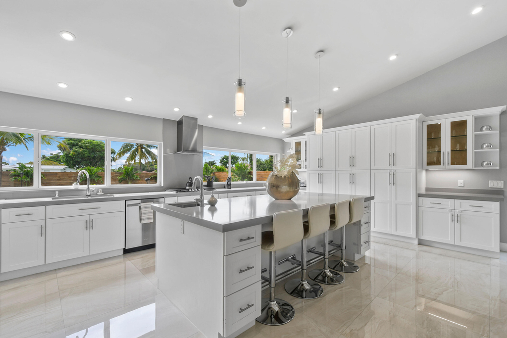 7101 W Lake Drive - Photo 8