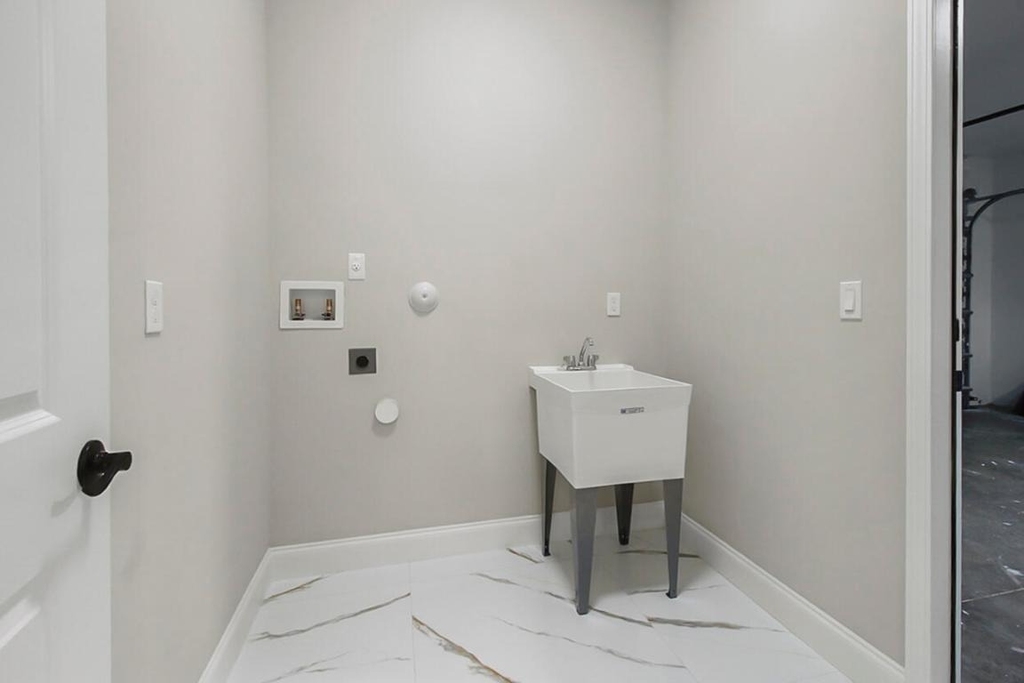 1143 Sw Estaugh Avenue - Photo 35