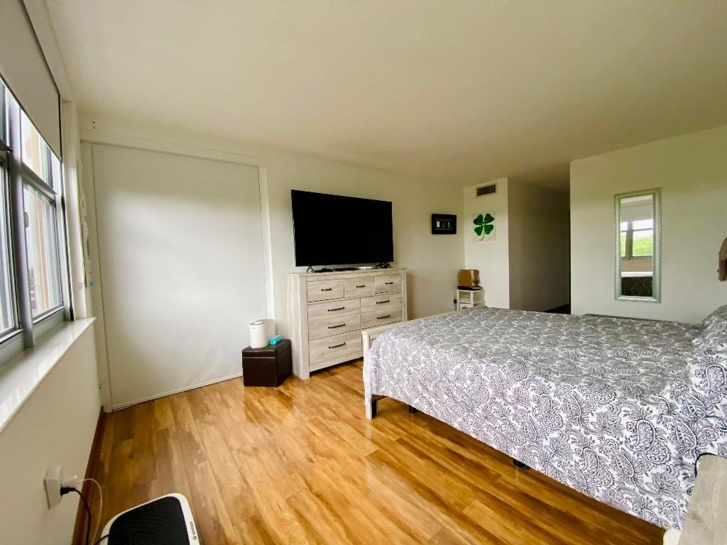 1750 Ne 191st Street - Photo 20