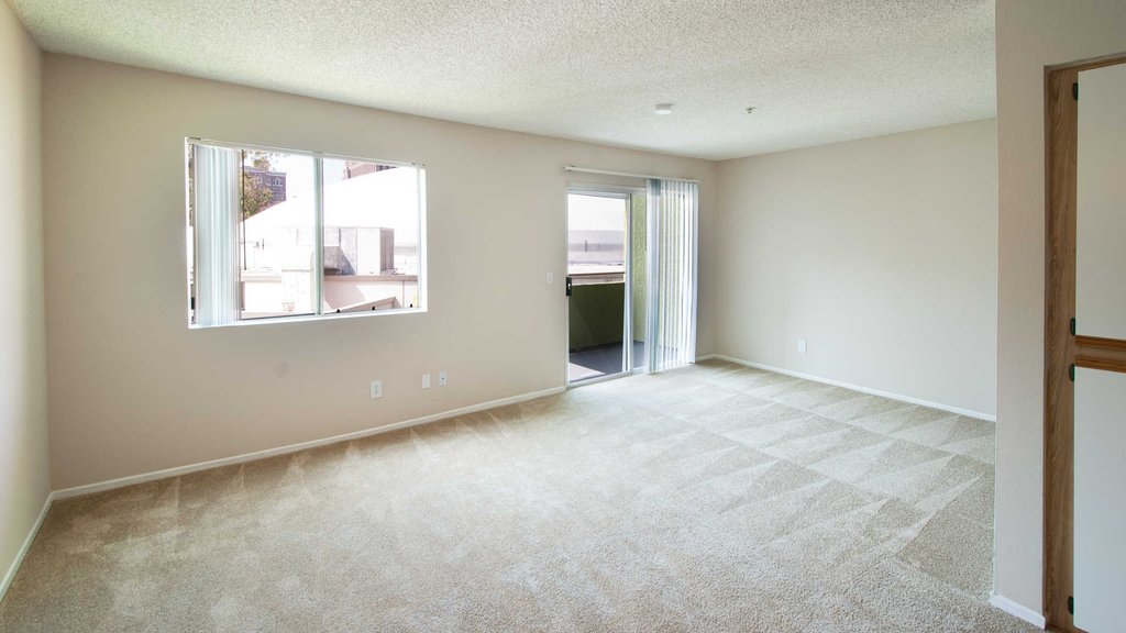 501 S. New Hampshire Avenue - Photo 13