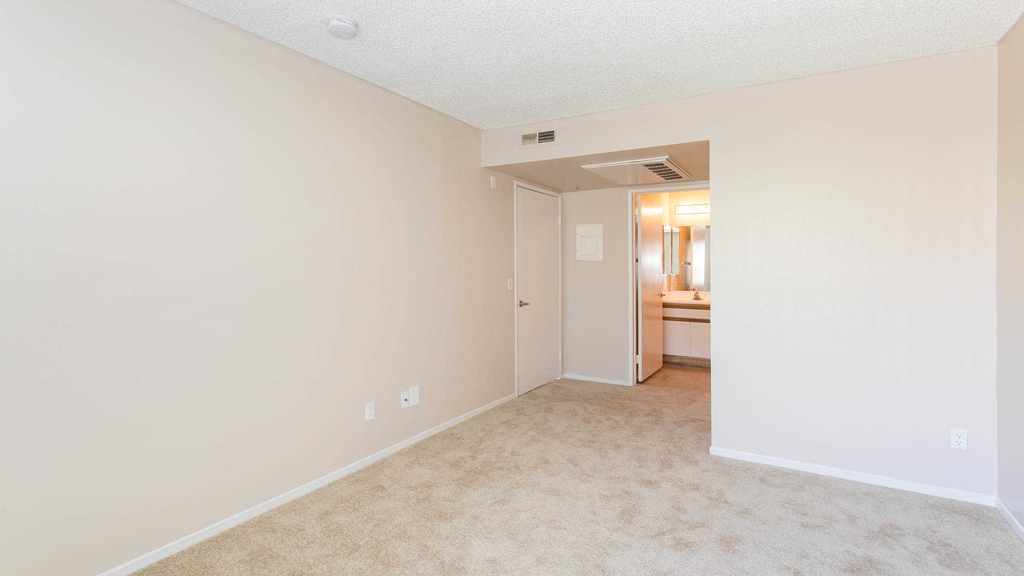 501 S. New Hampshire Avenue - Photo 23