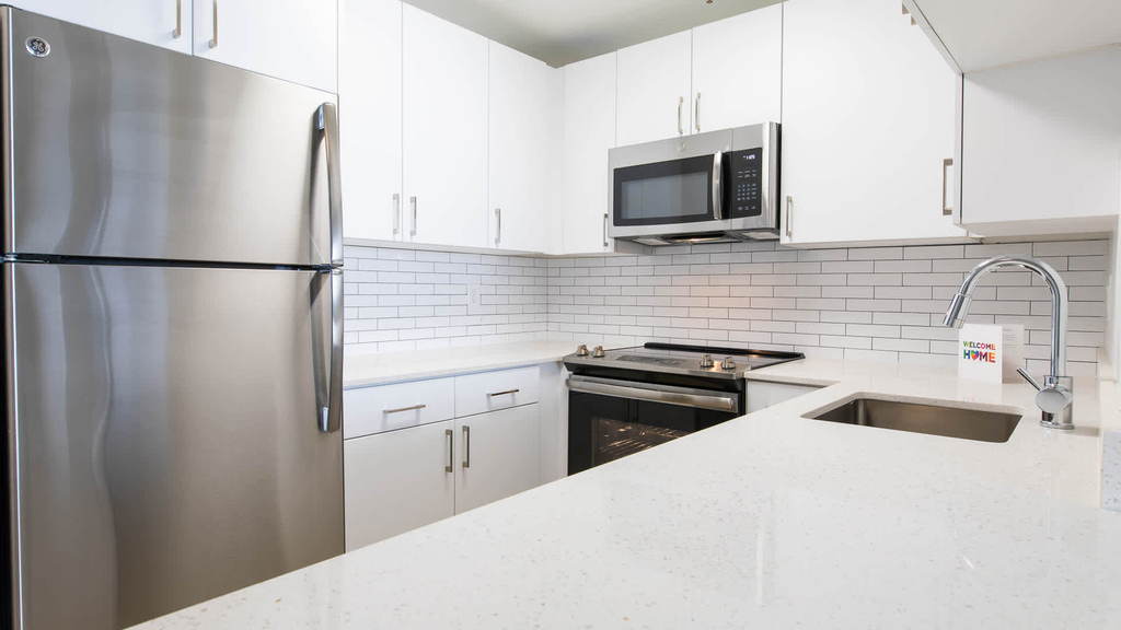 501 S. New Hampshire Avenue - Photo 7