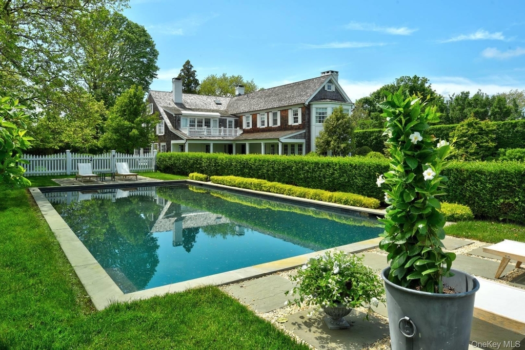 10 Jones Road - Photo 0