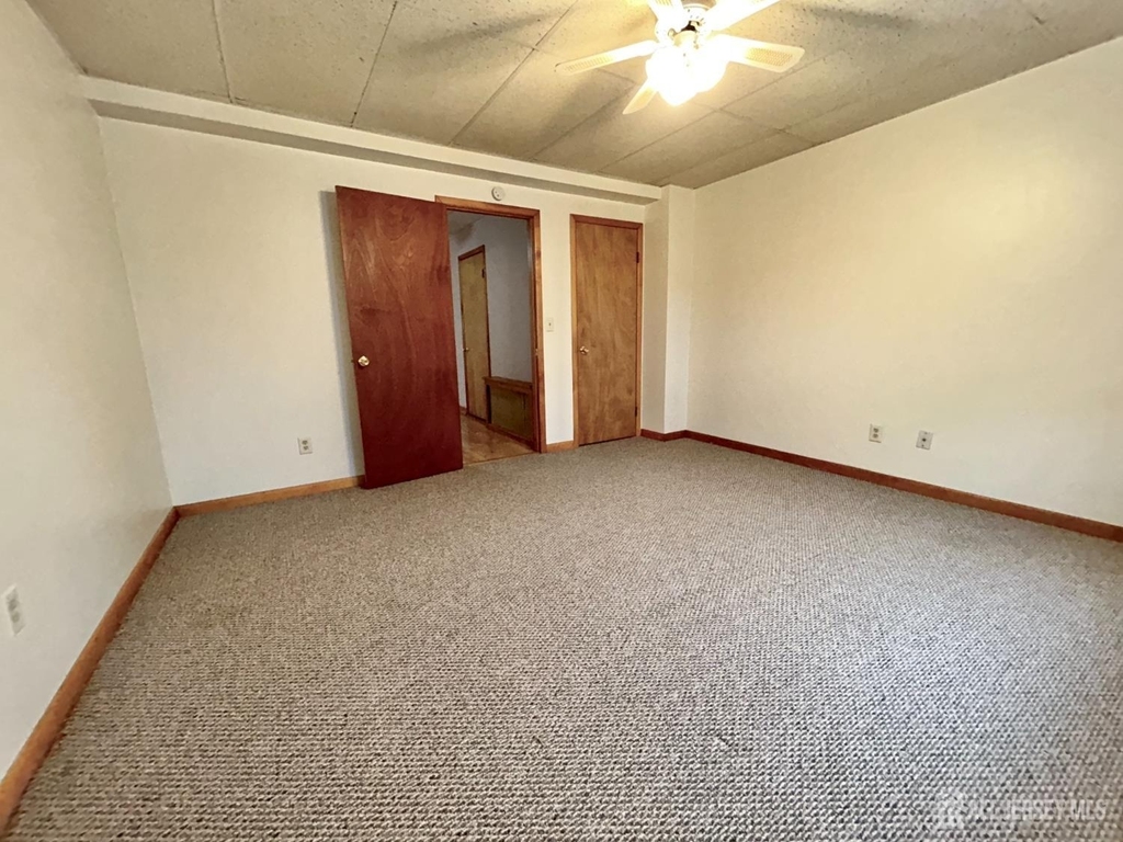 54 Loring Avenue - Photo 10