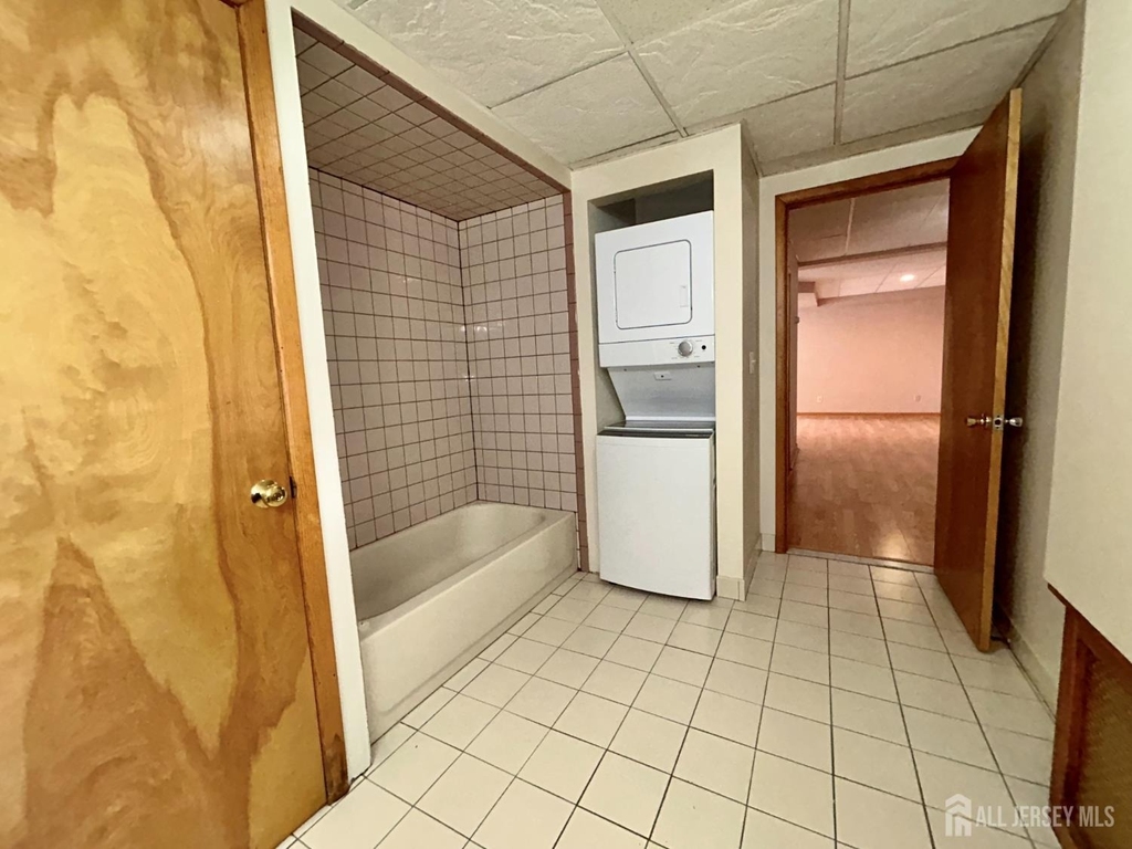 54 Loring Avenue - Photo 14